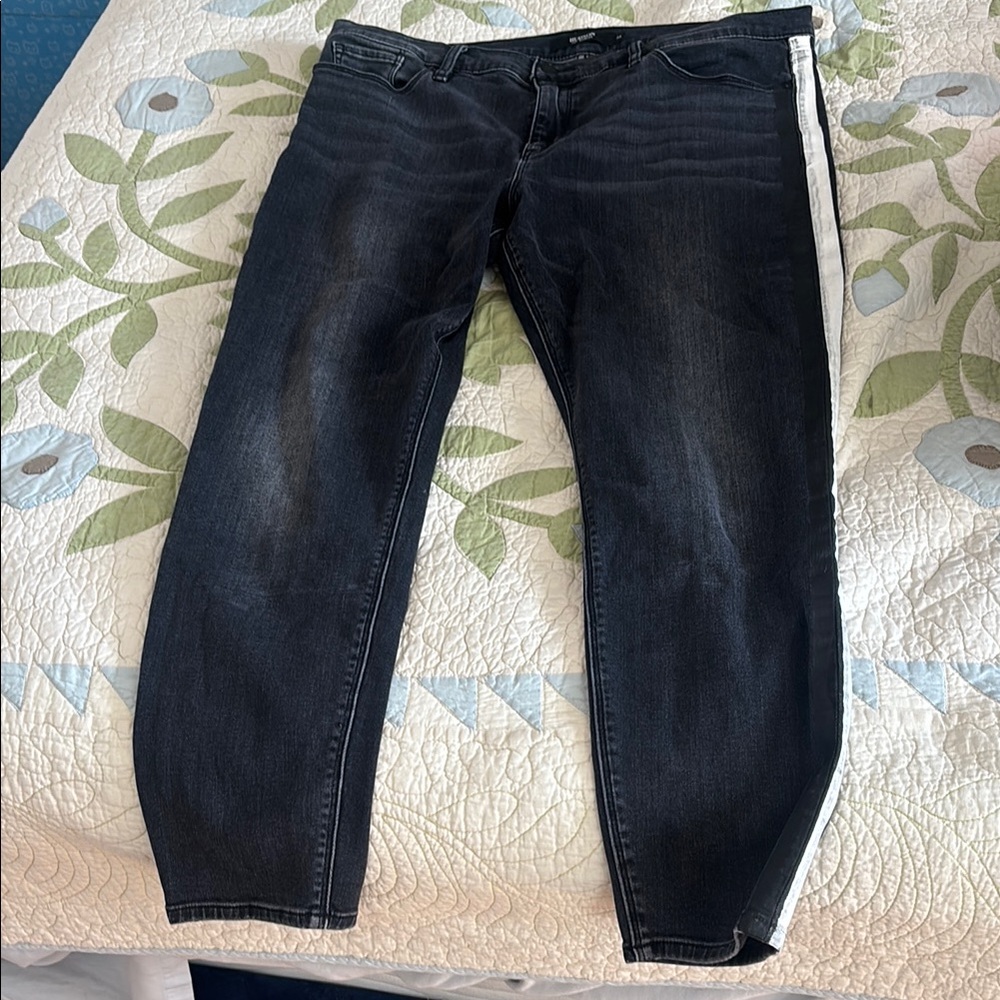 HUDSON Nico Super Skinny Jeans Size 34 EUC